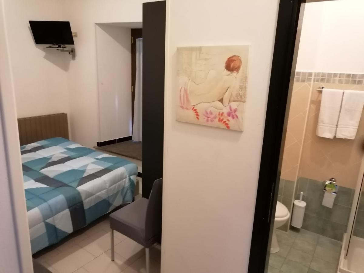 קאסקיה Hotel Centrale מראה חיצוני תמונה