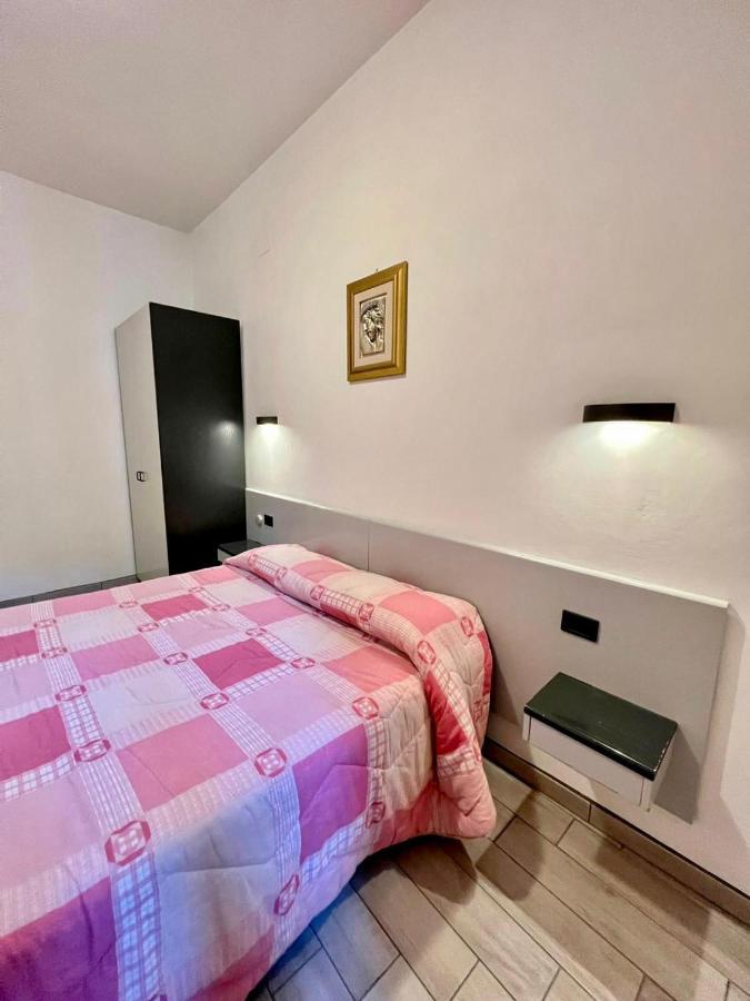 קאסקיה Hotel Centrale מראה חיצוני תמונה